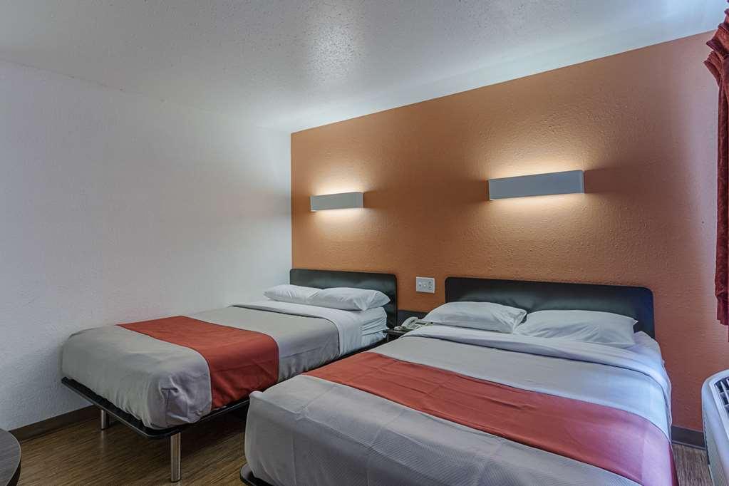 Motel 6-Oshkosh, Wi Habitación foto