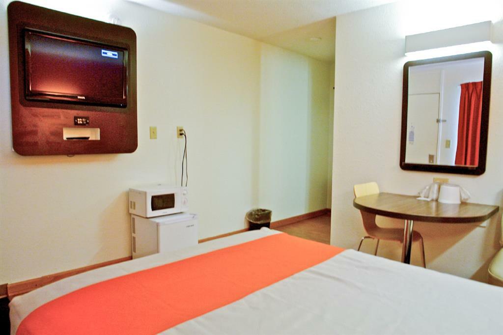 Motel 6-Oshkosh, Wi Habitación foto